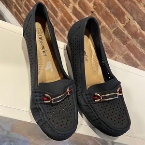 Blue, gold buckle comfort wedges - never worn!